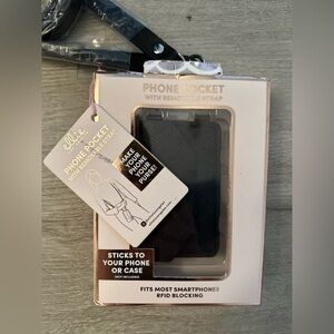 NWT Ellie Los Angeles Phone Pocket with Removable Strap